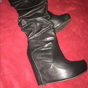 Slouchy wedge Jessica Simpson boots